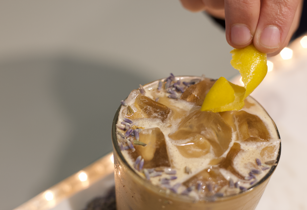 How-to make a lavender latte at home